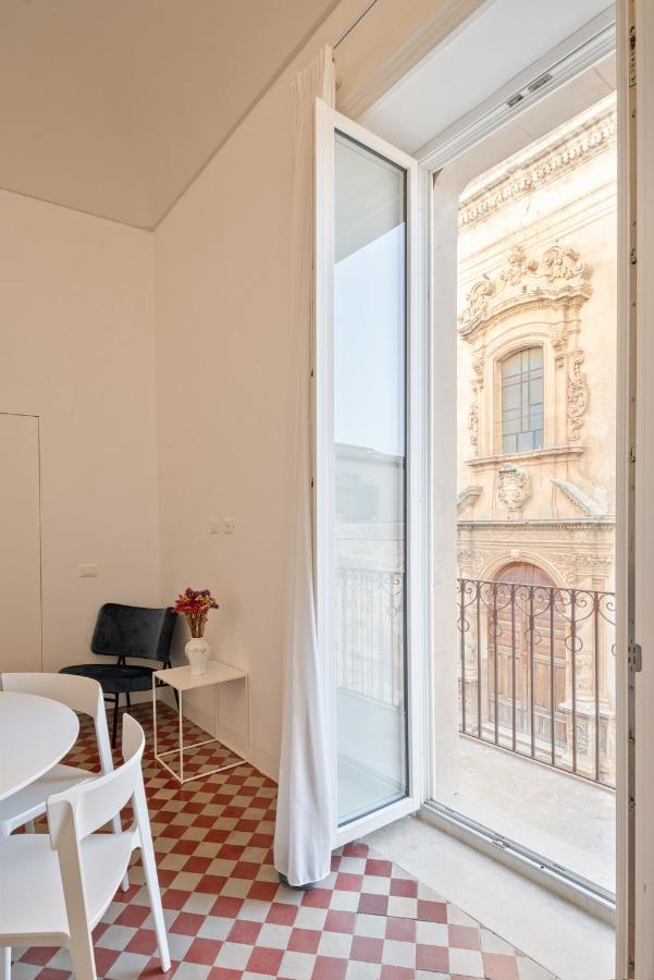 Casa Ruiz Suites Noto Exterior foto